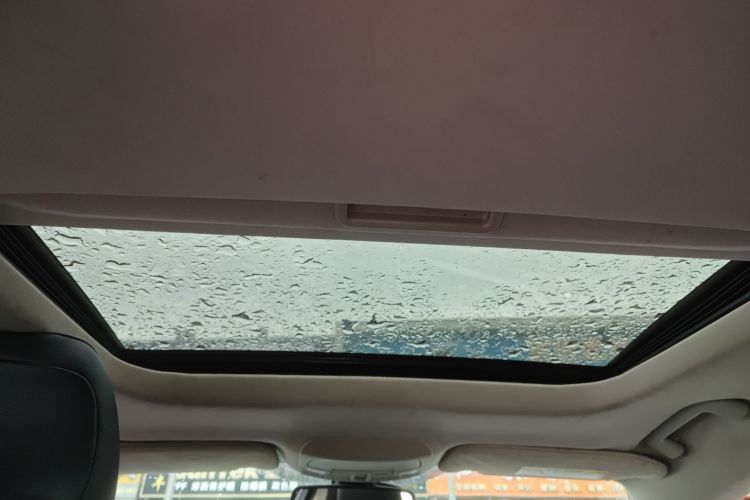 福特 蒙迪欧 2017款 EcoBoost 200 时尚型局部细节22