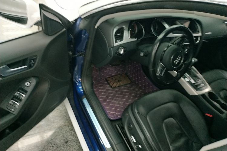 奥迪A5 2016款 Sportback 45 TFSI中控内饰20