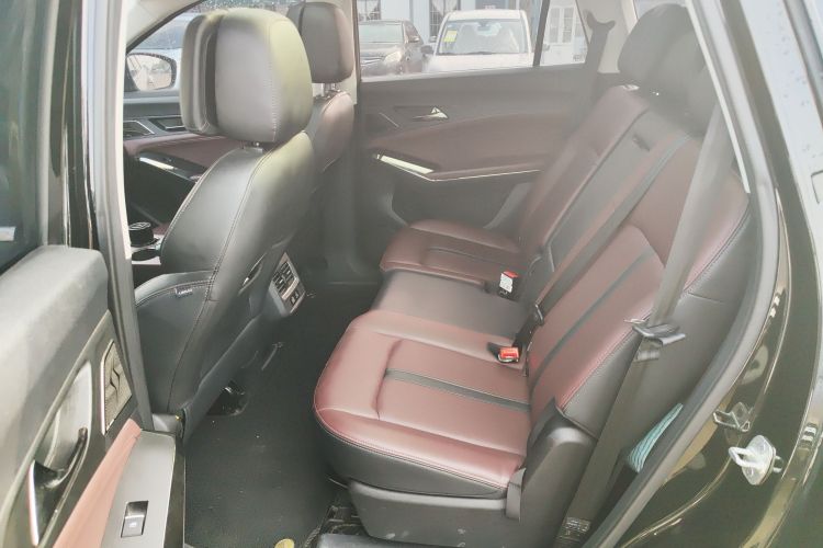 思皓X8 PLUS 2023款 1.5TGDI DCT智尚版 7座中控内饰21