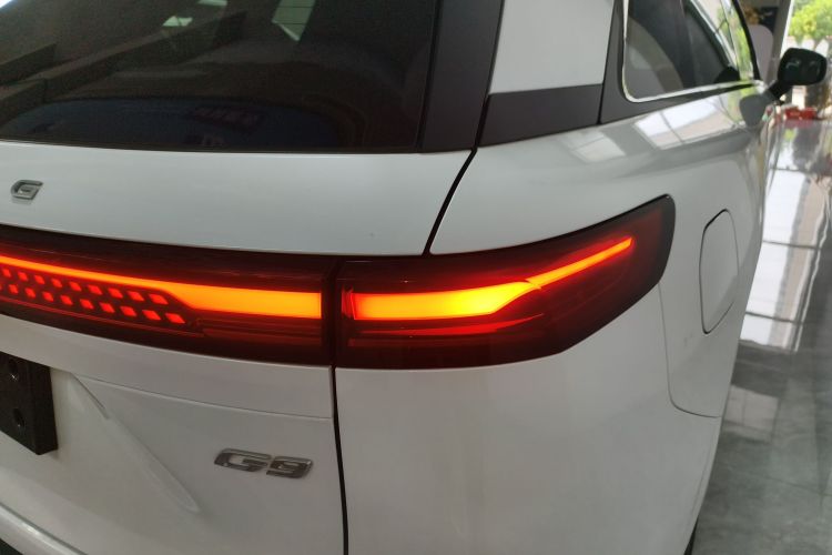 小鹏G9 2022款 702 Pro车身外观6006