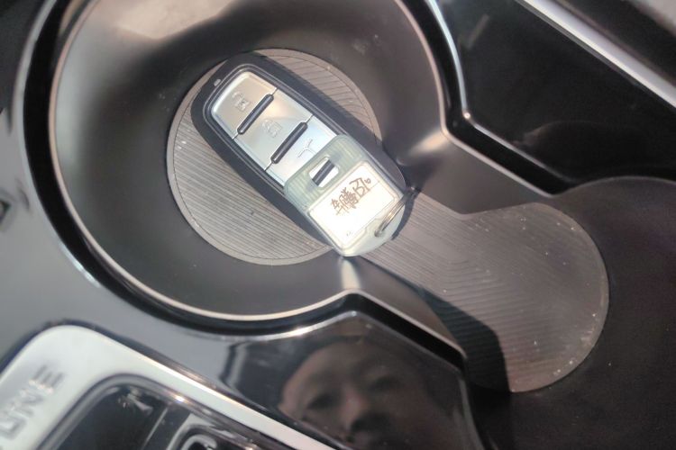 奔腾B70 2025款 龙耀版 1.5T 欢享型中控内饰11