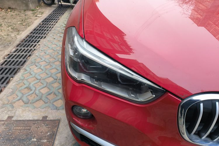 宝马X1 2018款 sDrive18Li 尊享型车身外观8