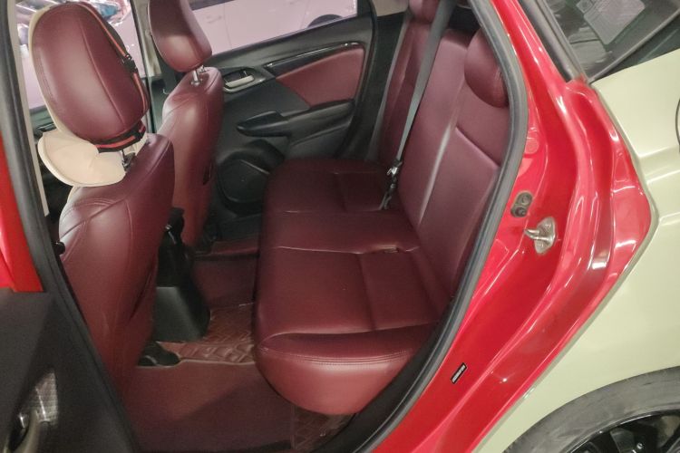 本田 飞度 2018款 1.5L CVT舒适天窗版中控内饰7004