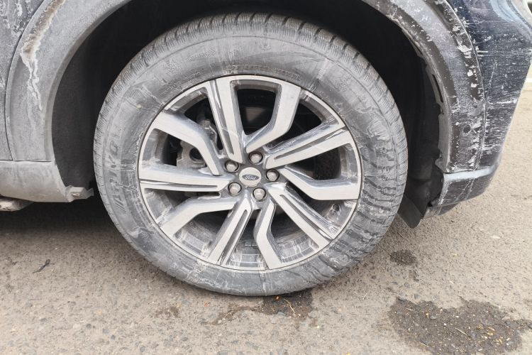 福特 探险者 2023款 EcoBoost 285 四驱钛金版 7座车身外观6007