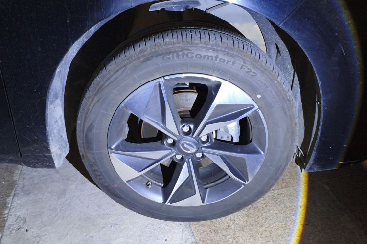 广汽传祺 传祺M6 2023款 PRO 270T DCT豪华版车身外观10