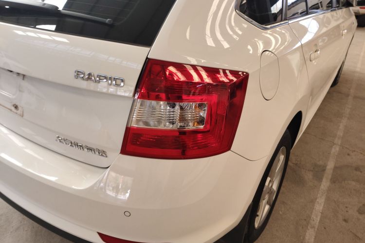 斯柯达 昕动 2016款 改款 1.6L 自动创行版车身外观6006