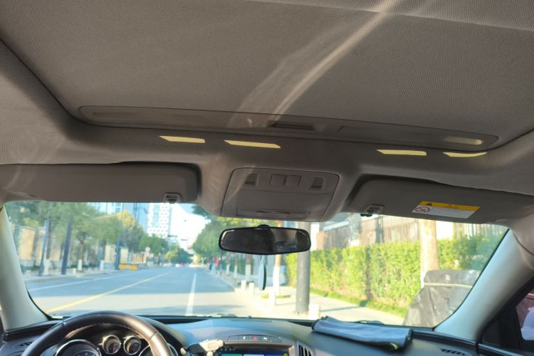 别克 君威 2015款 1.6T 领先技术型中控内饰22