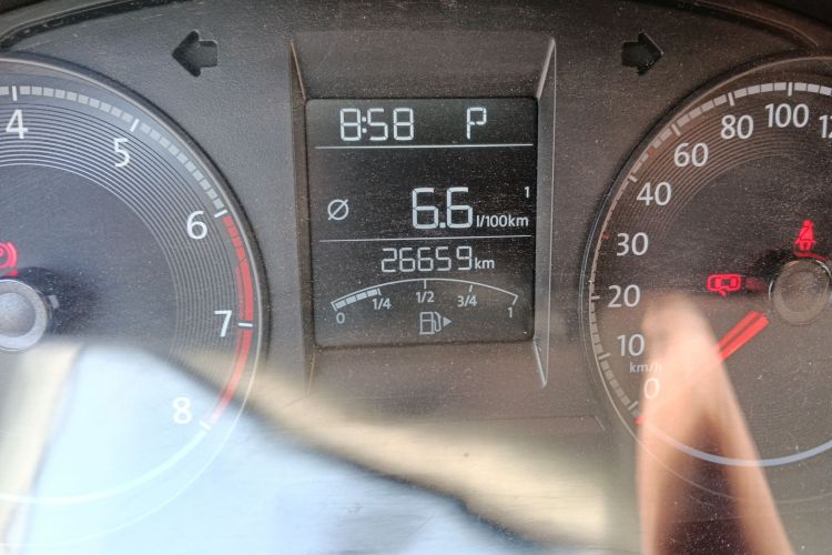 大众 桑塔纳 2021款 1.5L 自动风尚版中控内饰15