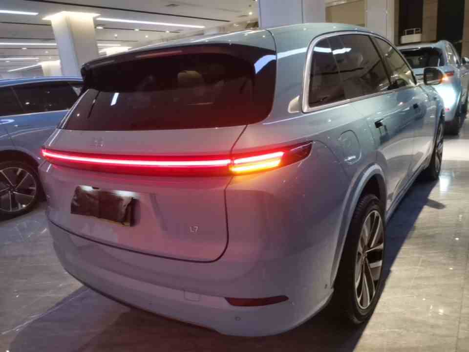 理想汽车 理想L7 2024款 Ultra(3)