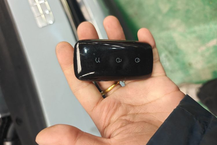 吉利银河 银河L6 2024款 125km PLUS 龙腾版中控内饰11