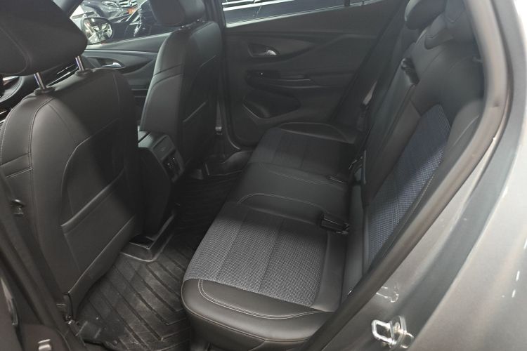 别克 昂扬 2022款 1.5T 悦享版中控内饰21