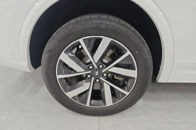 理想汽车 理想L7 2023款 Pro车身外观56