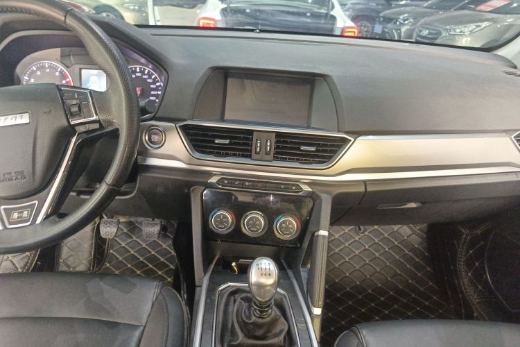 哈弗H6 2018款 运动版 1.5T 手动两驱精英型 国V局部细节16