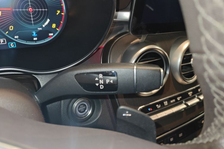 奔驰GLC 2021款 GLC 260 L 4MATIC 豪华型中控内饰18