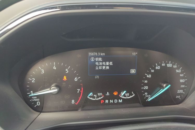 福特 福克斯 2020款 三厢 EcoBoost 180 自动ST Line中控内饰14