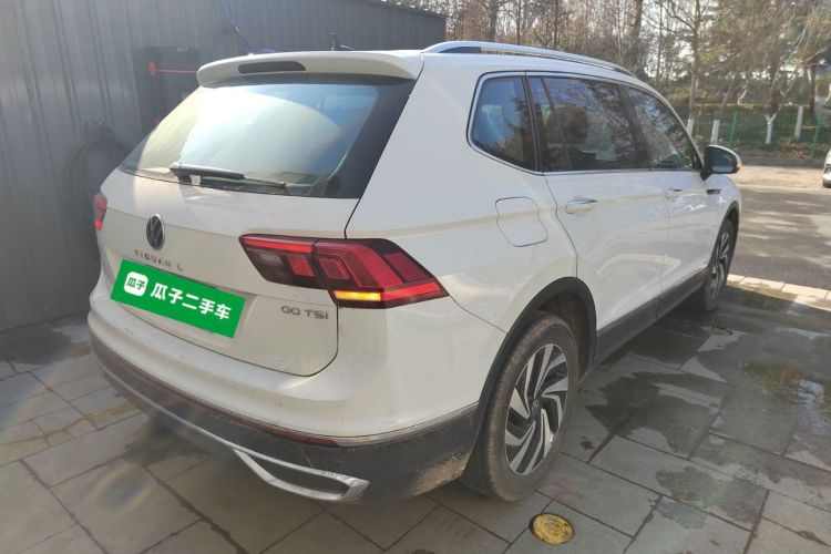 大众 途观L 2024款 300TSI 自动两驱智享版车身外观6005