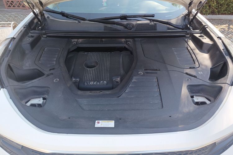 领克01 2017款 2.0T 四驱劲Pro版局部细节24