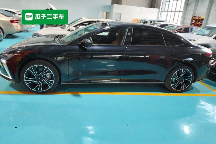 智己汽车 智己L7 2023款 Snake Performance Lite车身外观6003