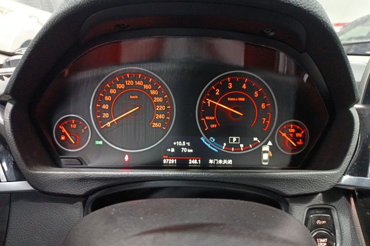 宝马3系 2017款 320Li M运动型局部细节14