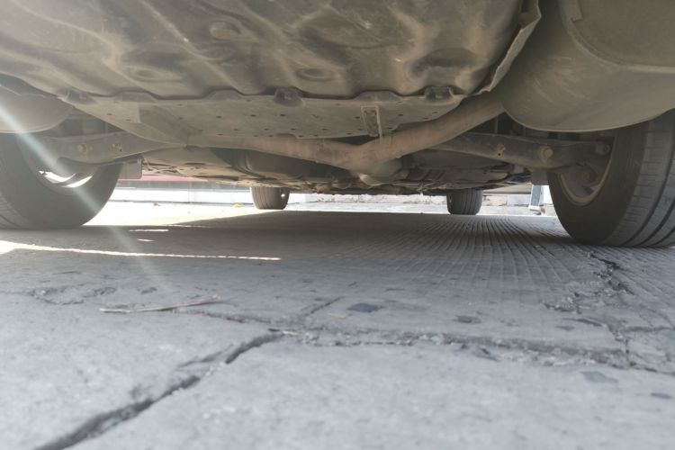 丰田 锐志 2010款 2.5S 风度菁华版局部细节9009