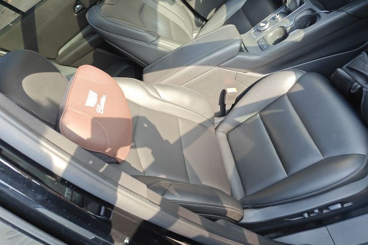 凯迪拉克XT4 2021款 28T 两驱领先型局部细节41