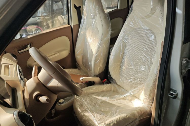 五菱汽车 宏光MINIEV 2025款 四门版 进阶款中控内饰19