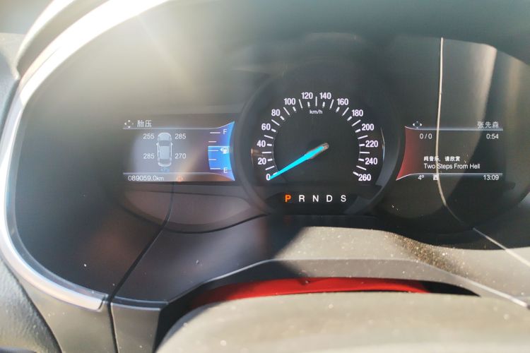 福特 锐界 2016款 EcoBoost 245 两驱豪锐型 7座中控内饰15