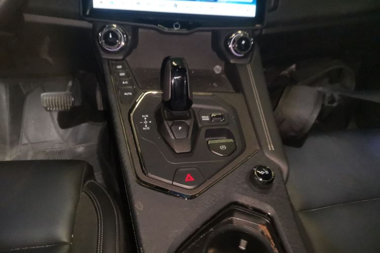 领克01 EM-P 2023款 1.5TD EM-P AM局部细节18