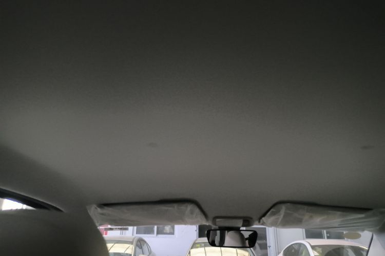 五菱汽车 宏光MINIEV 2024款 第三代 215km 青春版中控内饰22