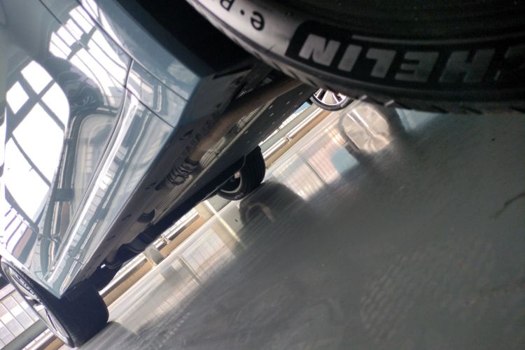 理想汽车 理想L8 2024款 Max机舱底盘29