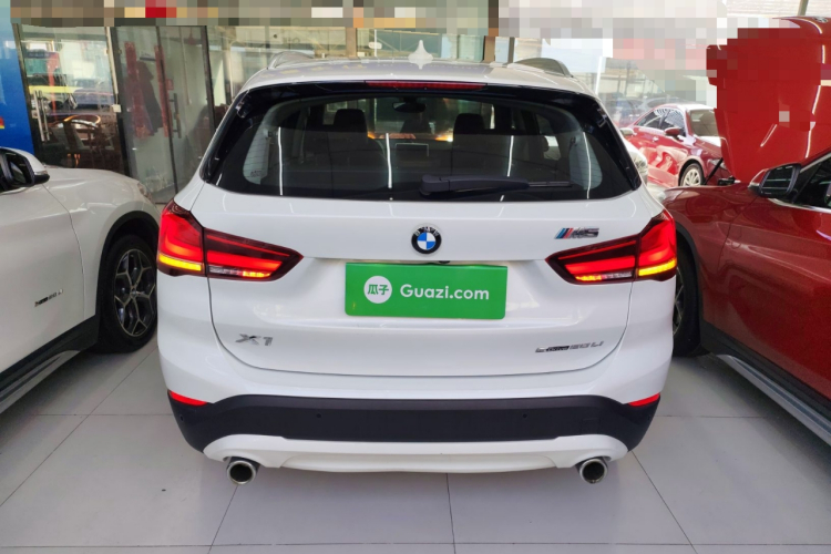 宝马X1 2020款 sDrive20Li 时尚型车身外观6