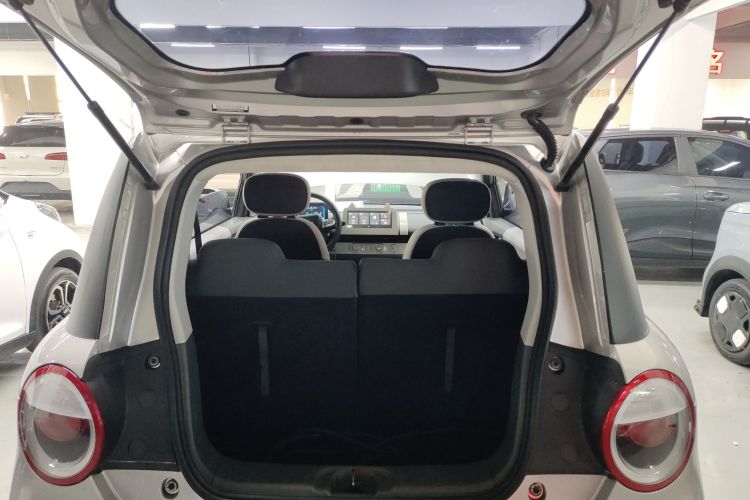 长安启源 长安Lumin 2022款 210km 香甜款机舱底盘23