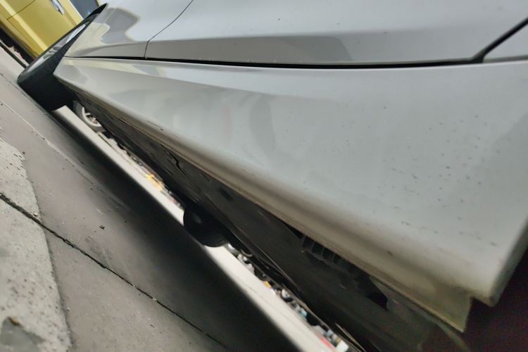 宝马3系 2016款 320Li 进取型局部细节9002