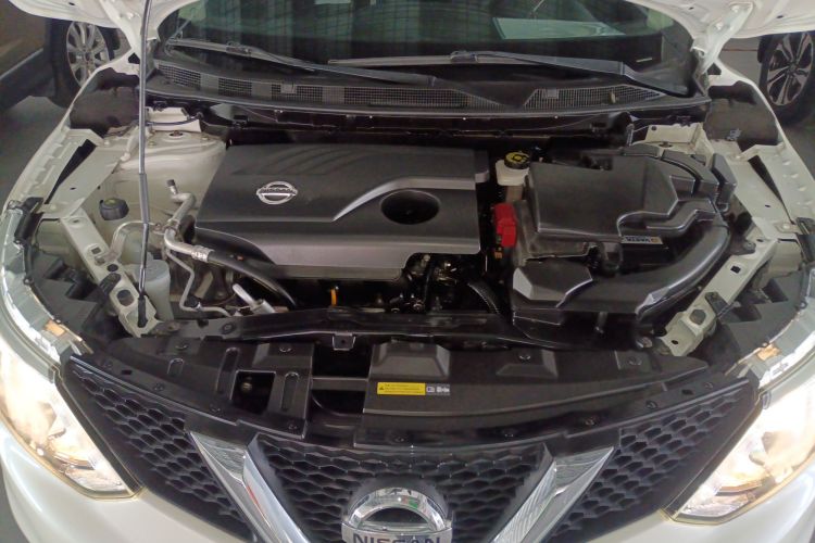 日产 逍客 2016款 2.0L CVT精英版局部细节24