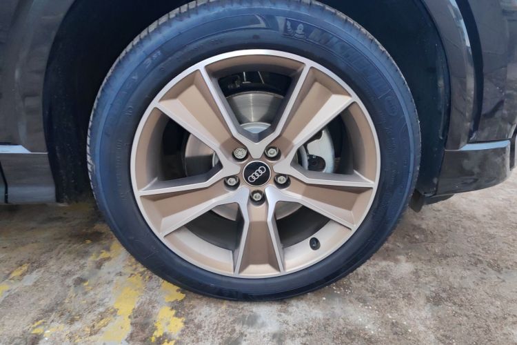 奥迪Q2L 2024款 35TFSI 时尚动感型车身外观10