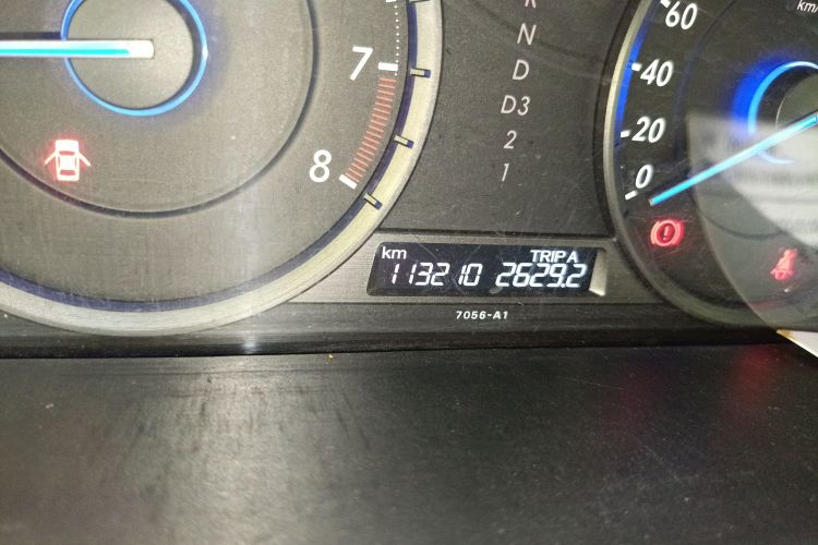 本田 歌诗图 2012款 2.4L 豪华版中控内饰15