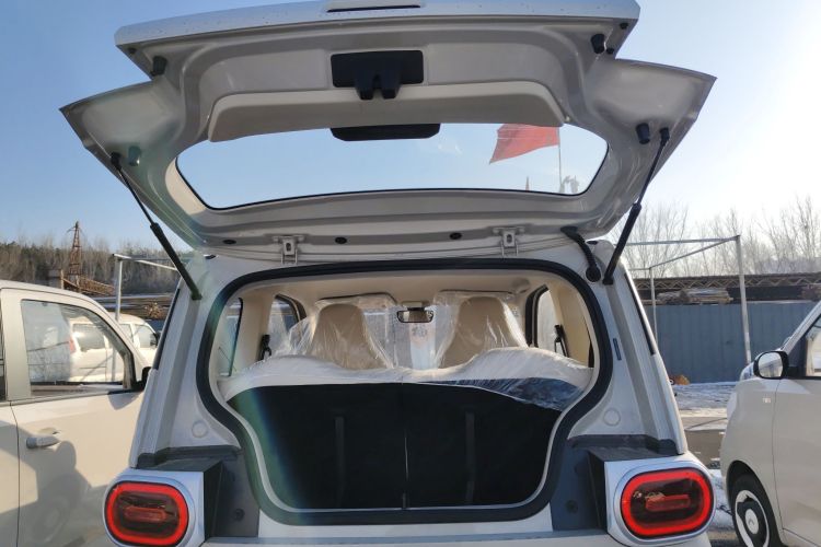 五菱汽车 宏光MINIEV 2024款 第三代 215km 青春版局部细节23