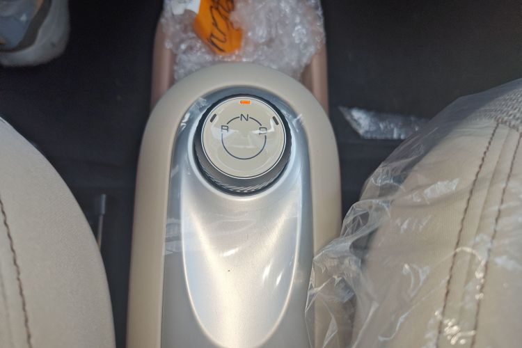 五菱汽车 宏光MINIEV 2025款 四门版 进阶款局部细节18