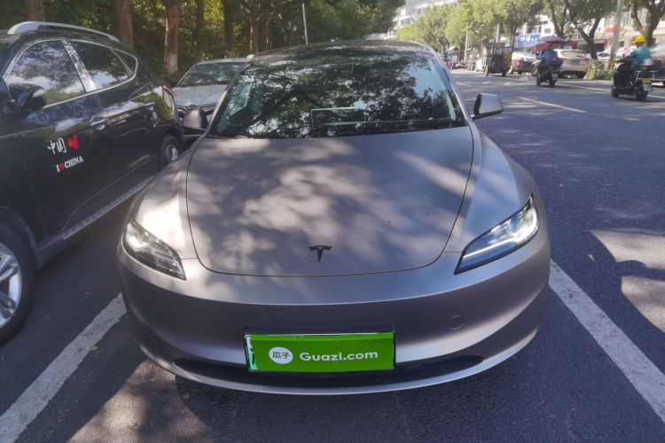 特斯拉 Model 3 2023款 后轮驱动版车身外观6001