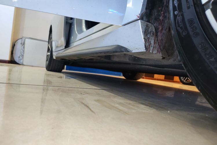 埃安 AION S Plus 2023款 70 智领版 磷酸铁锂局部细节9001