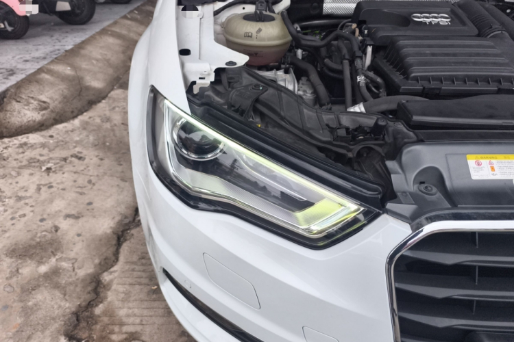 奥迪A3 2016款 Limousine 35 TFSI 风尚型车身外观8