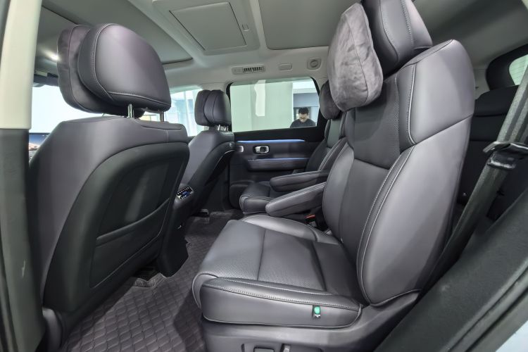 零跑汽车 零跑C16 2024款 增程 200尊享版中控内饰21