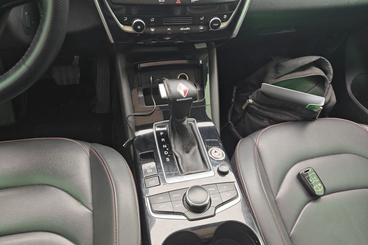 宝沃BX5 2017款 20TGDI 自动两驱先锋型中控内饰18