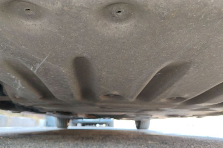 宝马3系 2018款 320Li xDrive 时尚型局部细节9008