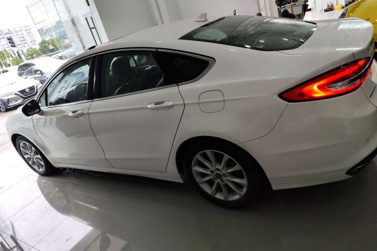 福特 蒙迪欧 2018款 EcoBoost 180 时尚型车身外观6002