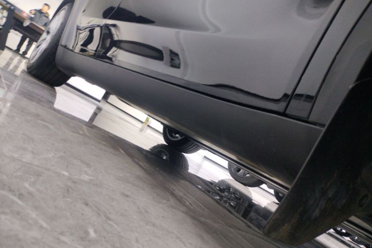 特斯拉 Model Y 2022款 改款 长续航全轮驱动版局部细节9001