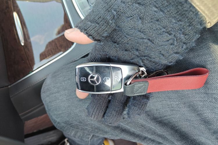 奔驰S级 2019款 S 320 L中控内饰11