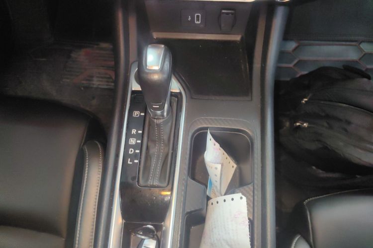 日产 轩逸 2021款 1.6L XL CVT悦享版中控内饰18