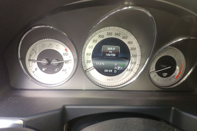 奔驰GLK级 2014款 GLK 260 4MATIC 动感型中控内饰14