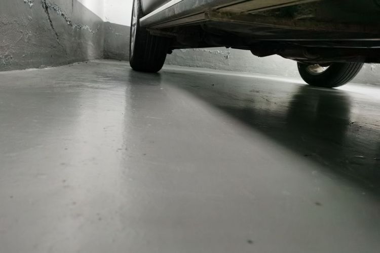 日产 逍客 2016款 2.0L CVT精英版机舱底盘29